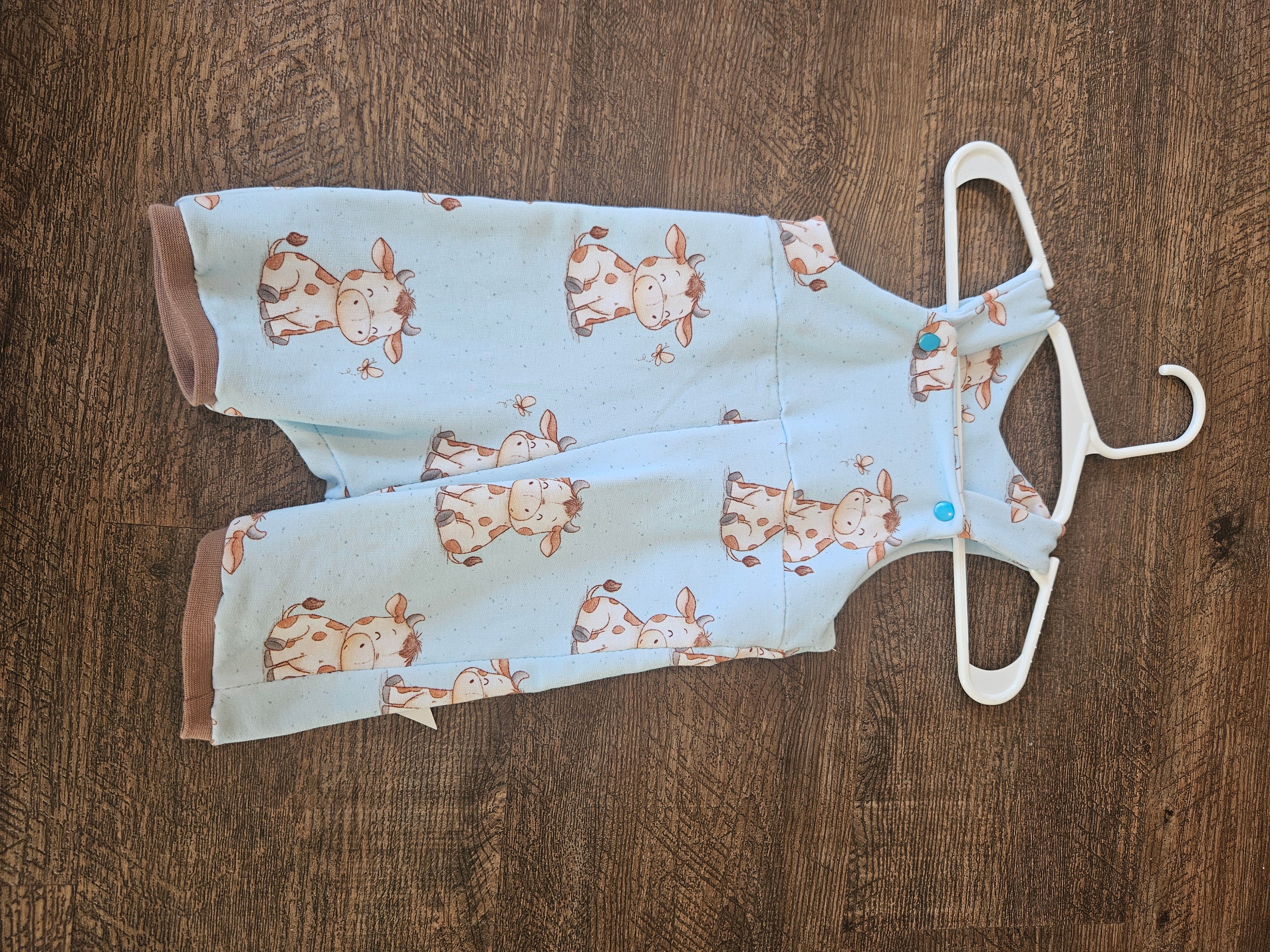 Kurze Latzhose Unikat